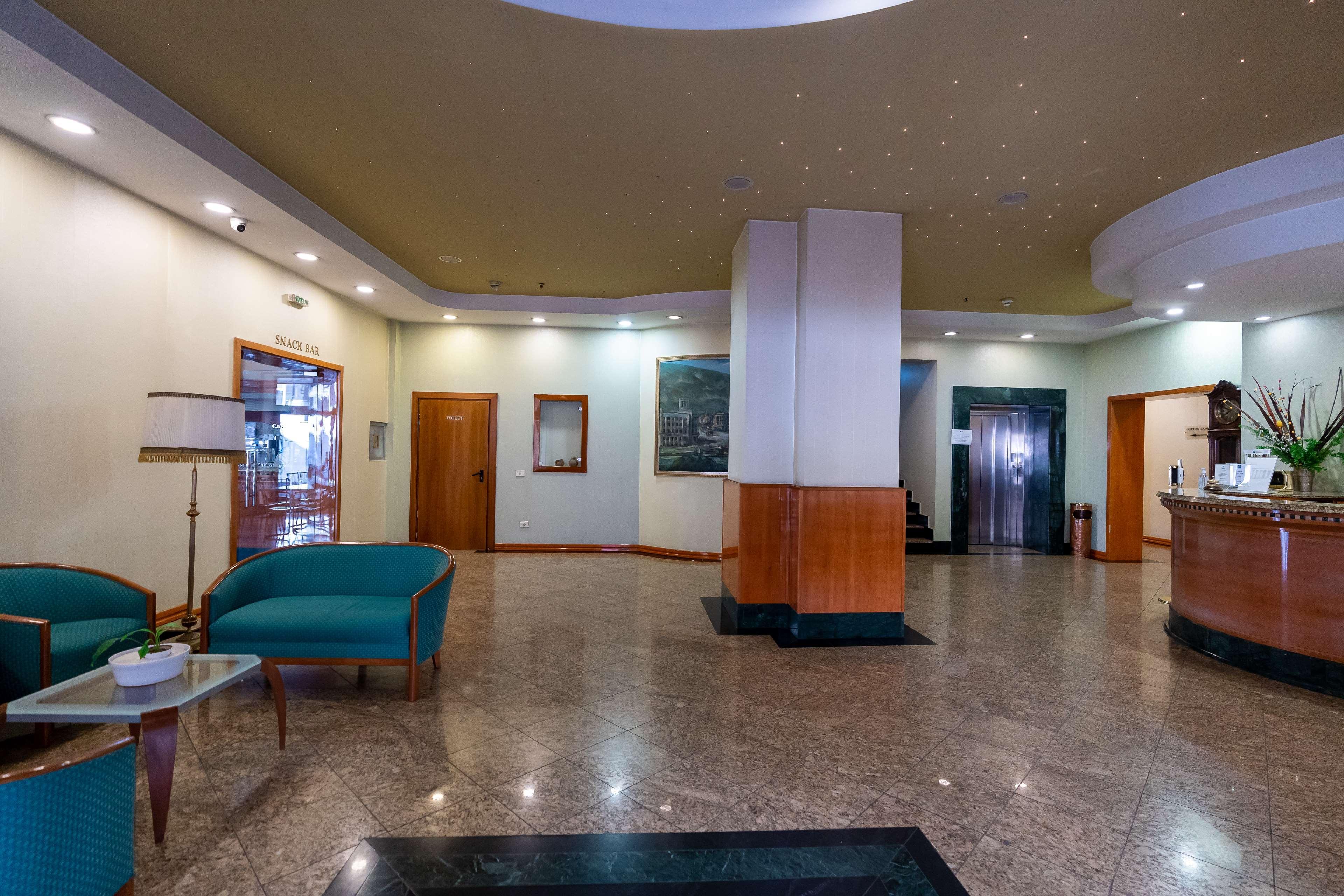 Best Western Hotel Turist Skopje Exterior photo