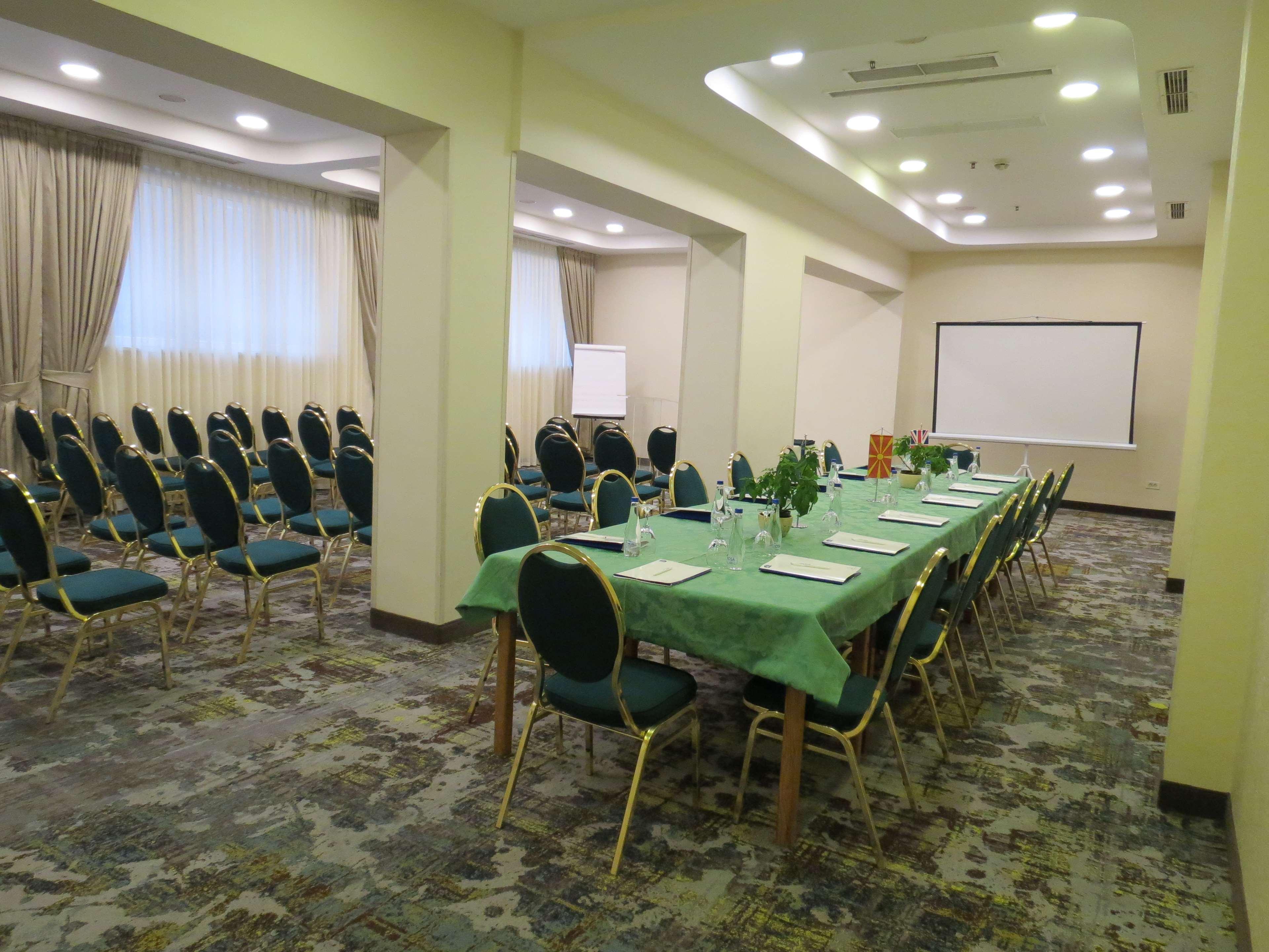 Best Western Hotel Turist Skopje Exterior photo